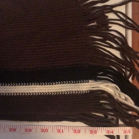 Scarf - Picture 2 of 2